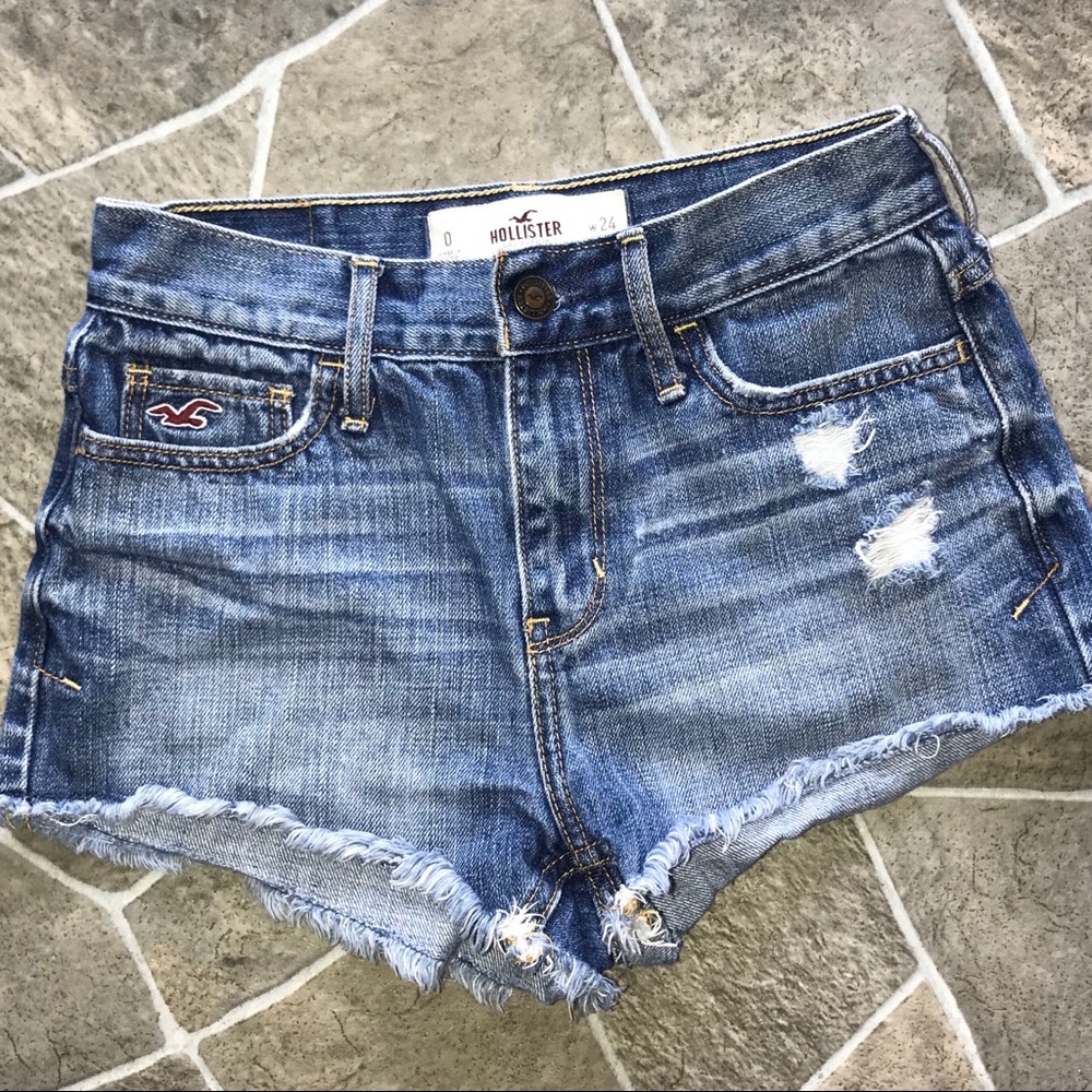 NWOT Hollister Denim Shorts XS